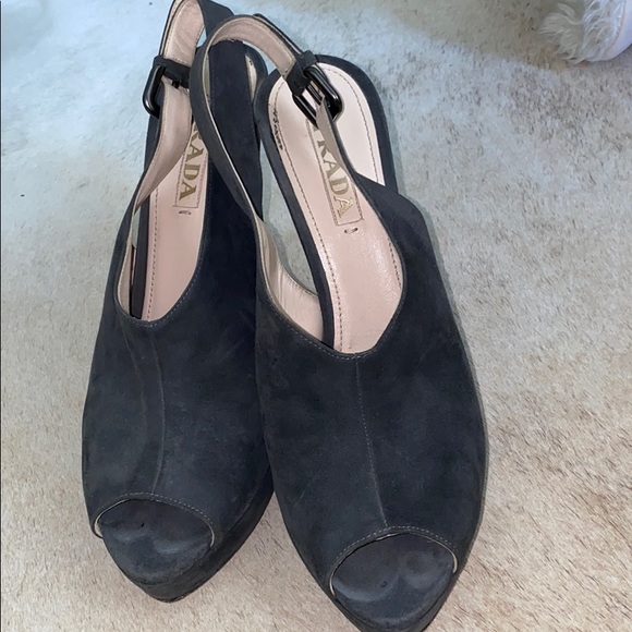 Prada Grey Heel - Picture 1 of 4